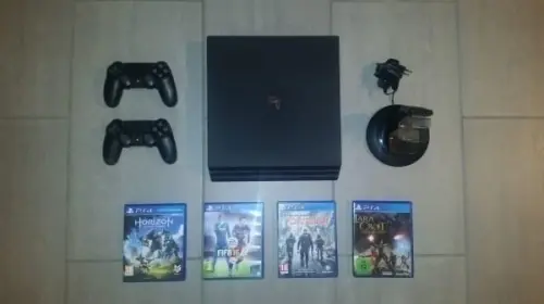 Playstation 4 Pro 1TB (OVP) à grisons