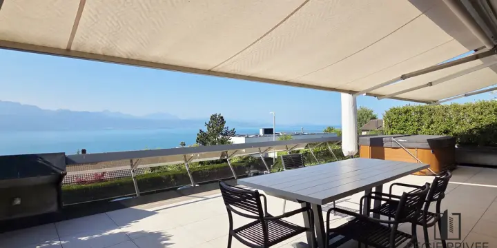 Appartement exceptionnel avec vue panoramique sur le lac