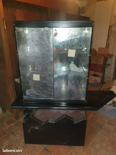 VITRINES BOIS / VERRE ( ROULETTES ) x2 à Broye aubigney montseugny