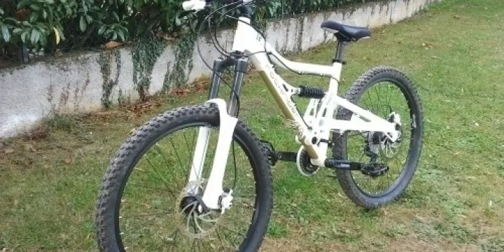 Vends VTT  Rockrider FR6 2009