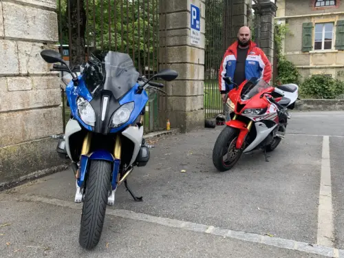 BMW R1200 RS à Chêne-Bourg