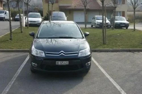 Citroen C4 1.6 HDI 110  à Pully