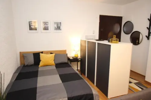 Studio Meublé 35 m2 à Geneve Quartier pittoresque à Genève