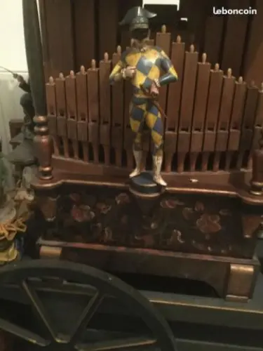 Orgue de barbarie à Paris