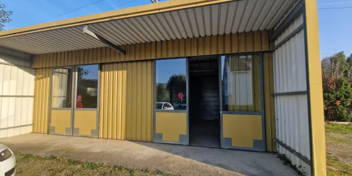 À louer à Courtételle, hangar/atelier de 60 m²