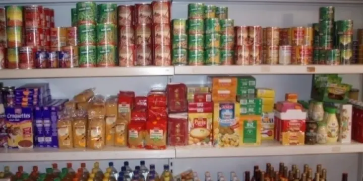 Kiosque Epicerie à remettre. (Réf. VLTC2