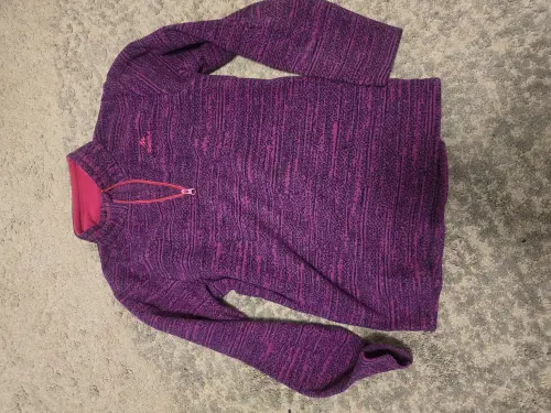 Pull polaire fille 9, 10 ans à 3.- à Renens