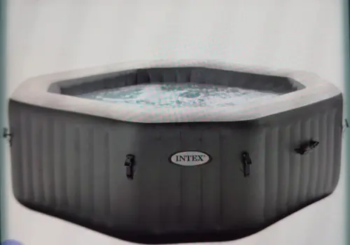 Jacuzzi neuf à saisir à Puidoux