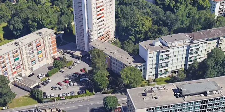 Bel attique de 4 pièces rénové avec balcon sur le parc de Vermont