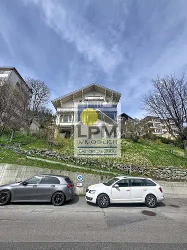 Spécial investisseur ! Immeuble à fort potentiel de rendement