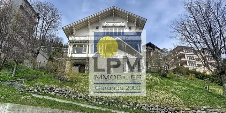 Spécial investisseur ! Immeuble à fort potentiel de rendement