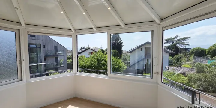 Appartement avec jardin privatif