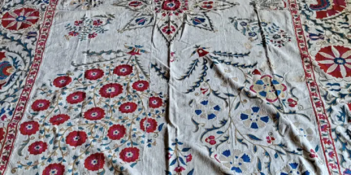Tapis anciens et Ikats
