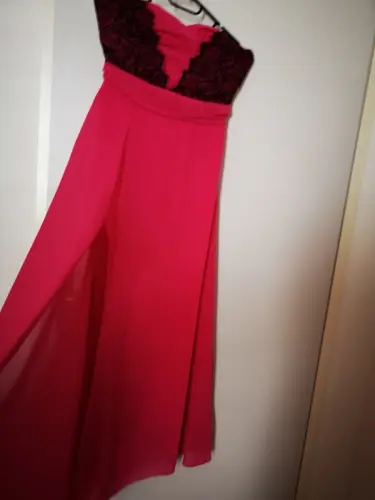Robe por fête à Aclens