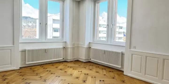 4 pièces lumineux proche gare, 89 m², ascenseur | La Chaux-de-Fonds