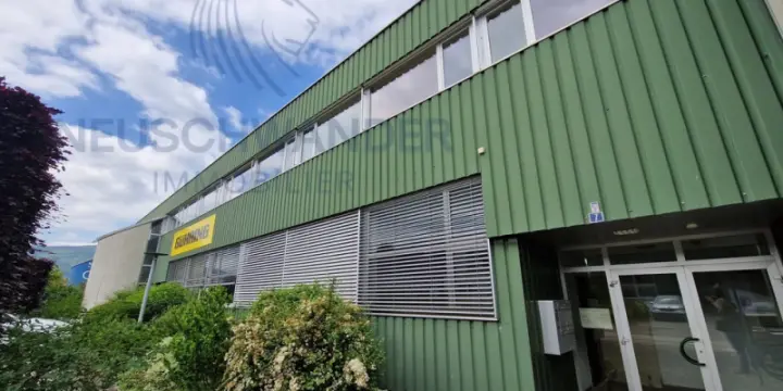 Surface commerciale de 324 m2