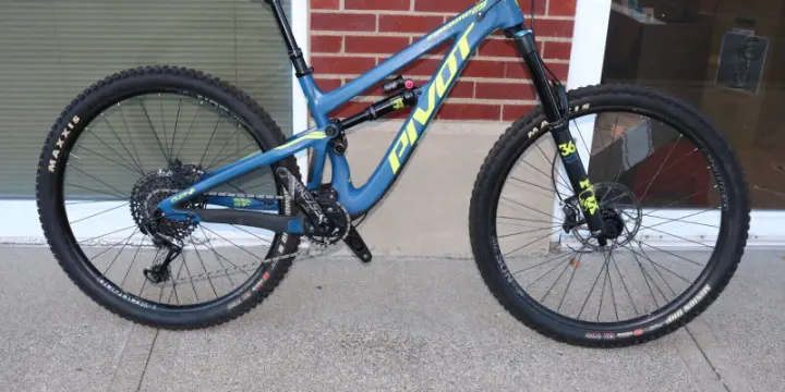 2020 Pivot Firebird 29 Race XO1 MountainBike S