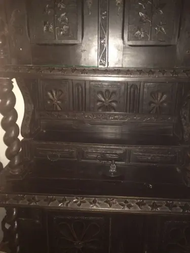 Magnifique buffet en bois 
