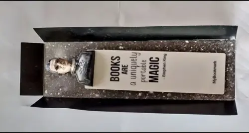 Marque-page Stephen King neuf à Moutier