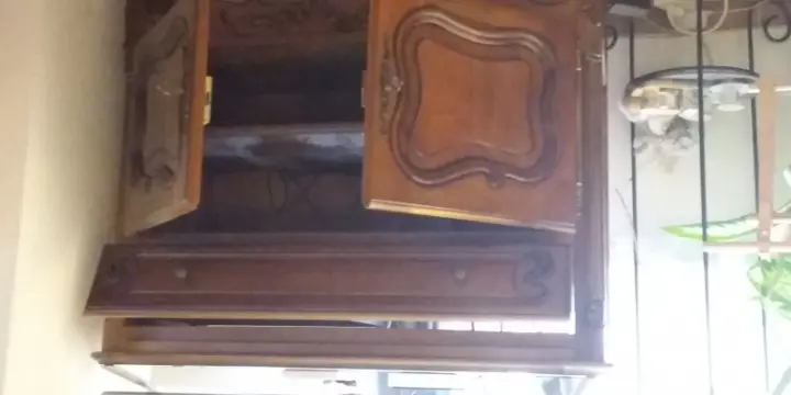 Meuble  TVE / Commode