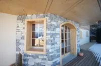 Image 9