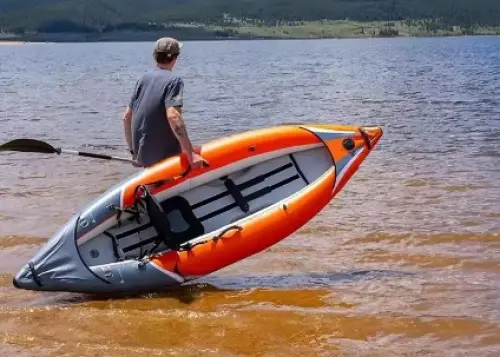 Kayak Gonflable Résistant Bateau Pliable (NEUF) à Lausanne