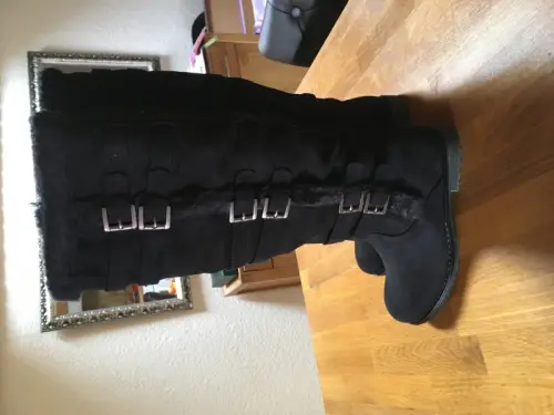 Vends longues bottes femme à Sierre