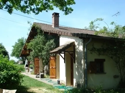  Maison à louer en bourgogne à Langenthal