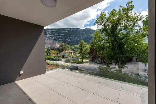 Superbe attique neuf de 4 pièces avec terrasse à Vessy à Vessy