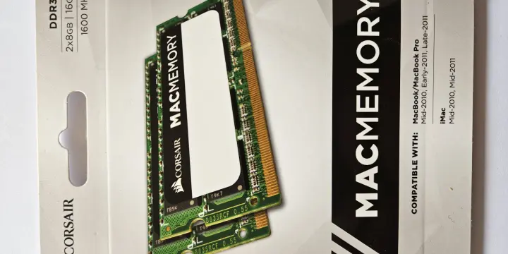 Corsair Mac 16 Go, 2 × 8 Go DDR3L 1600 — scellé