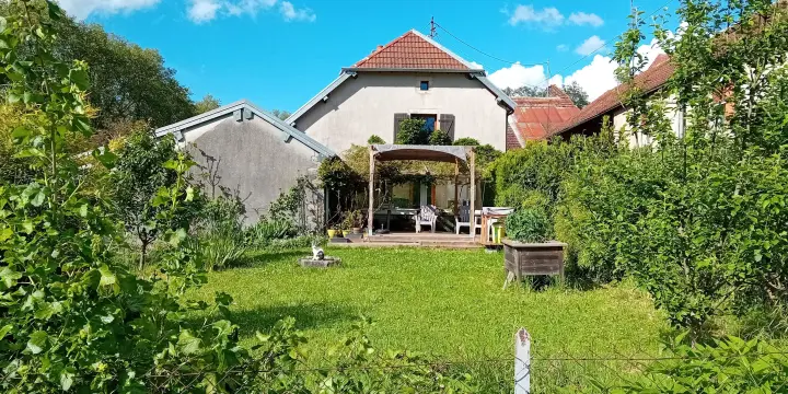L'Authenticité de l'Ancien au Coeur du Golf de Bournel