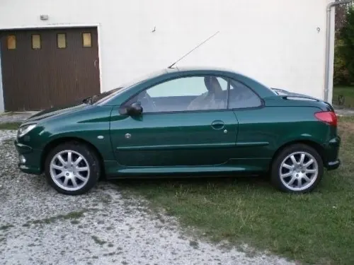 Peugeot 206 cc à Lausanne