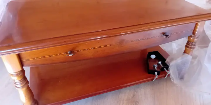 Vend table de salon / photos
