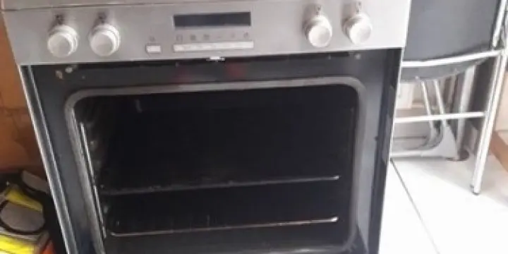 Je vend ma Gazinière Urgent
