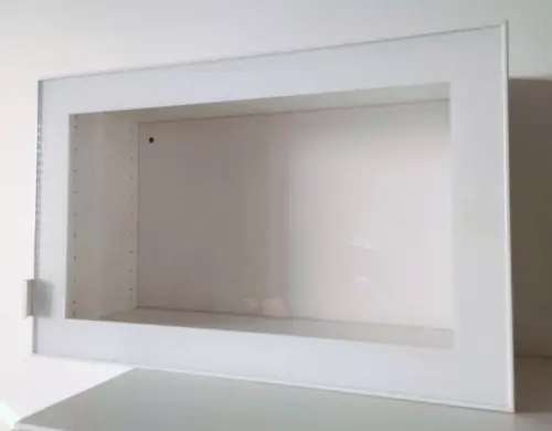 Cabinet Fénêtré IKEA à Carrouge VD