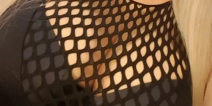 Je suis Sabrina sexy, passionnée, érotique et vicieuse