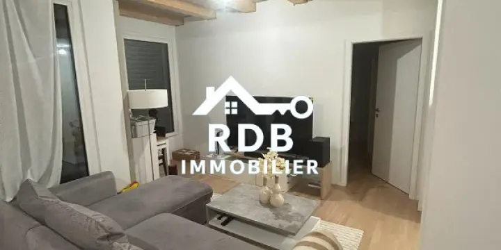 Magnifique 3 pièces de 55 m² avec balcon, parking et ascenseur - Meyrin