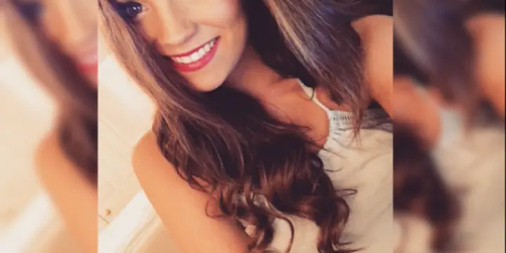 Coucou les mecs je suis Vanessa