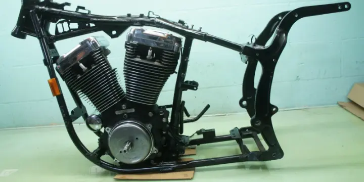 CADRE, MOTEUR Harley-Davidson FLSTS - 1997