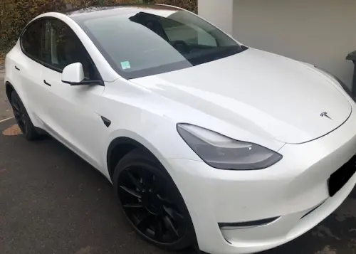 Tesla Model Y Long Range avec Acceleration Boost à La Roche sur Foron