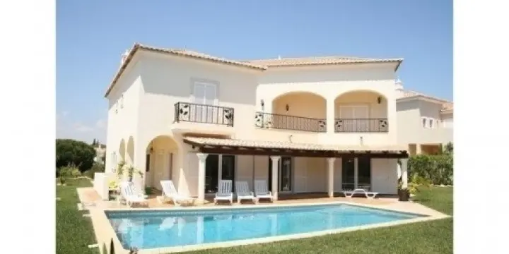 Villa 4 chambres Almancil Ref F222