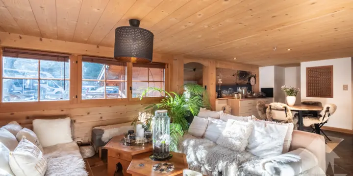 Val-d'Illiez, magnifique chalet de 3 logements