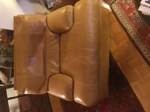 Fauteuil en cuir à ONEX