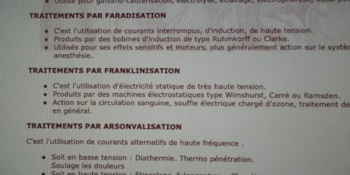 Appareils de faradisation 20 pièces de 1850 à 1940