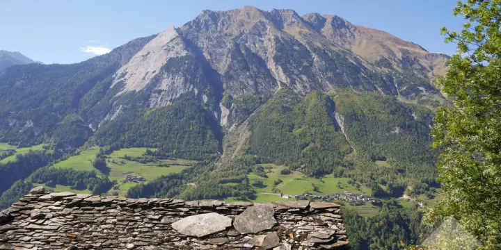 Grande maison familiale avec énormément de potentiel à La Rosière