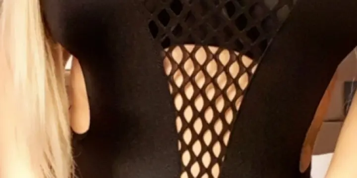Je suis Sabrina sexy, passionnée, érotique et vicieuse