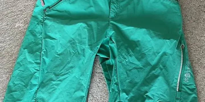 Short bermuda vert - Trollkids - 164 cm / 13-14 ans
