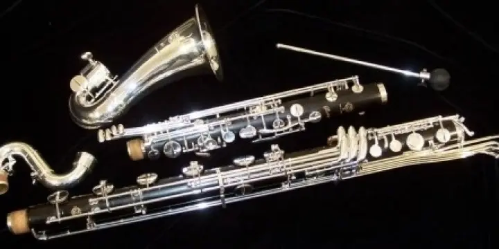 Clarinette basse SELMER en si bemol desc