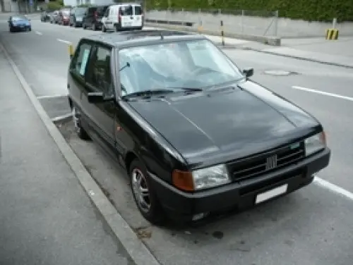 Fiat Uno à Peseux