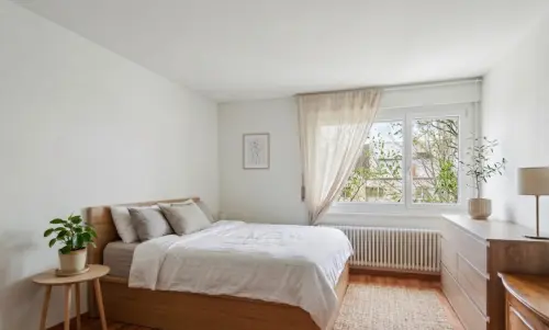 Idéal 1er investissement !! 3.5 pces avec vue dégagée déjà loué !! à Le Locle